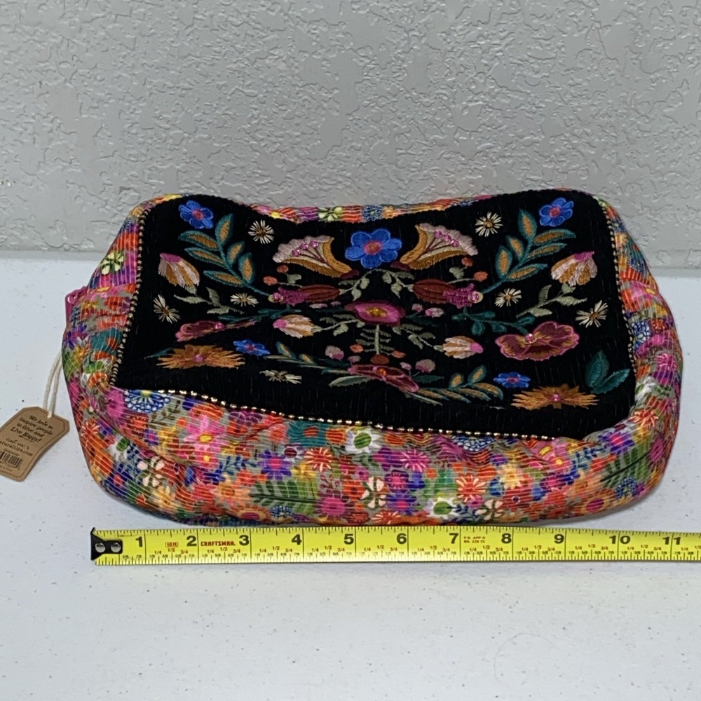 Natural Life Black Corduroy Embroidered Floral Cosmetic Toiletries Bag Pouch NEW - Picture 7 of 9